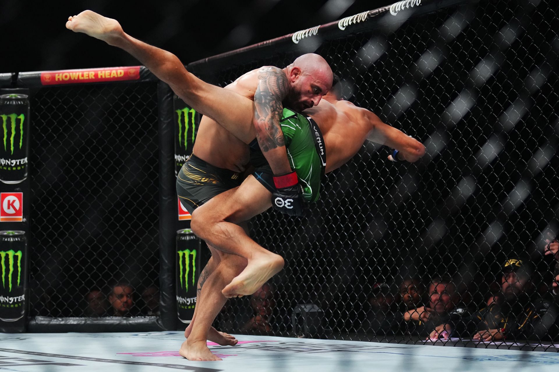 UFC 290: Volkanovski v Rodriguez